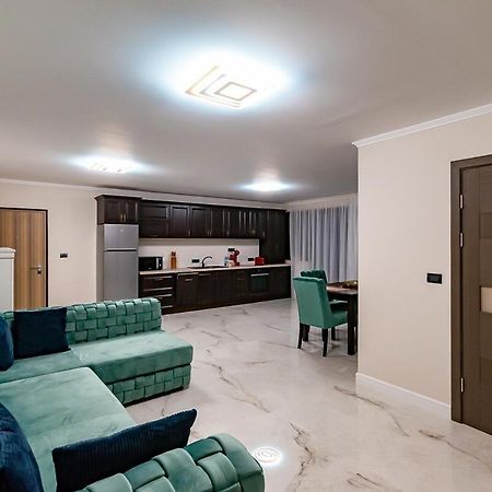 Moky Rezident 2 Apartamento Arad Exterior foto
